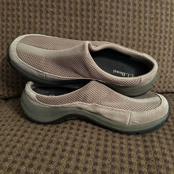 L.L. BEAN Mules  Sz 9.5 - Picture 3 of 8